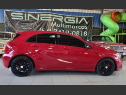 MERCEDES-BENZ - A 200 - 2014/2014 - Vermelha - R$ 91.900,00