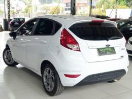 FORD - FIESTA - 2018/2018 - Branca - R$ 56.900,00