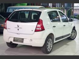 RENAULT - SANDERO - 2012/2012 - Branca - R$ 25.900,00