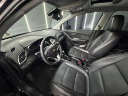 CHEVROLET - TRACKER - 2018/2018 - Preta - R$ 91.900,00