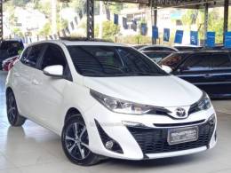 TOYOTA - YARIS - 2022/2022 - Branca - R$ 96.900,00