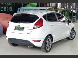 FORD - FIESTA - 2018/2018 - Branca - R$ 56.900,00