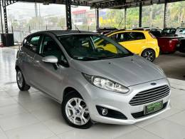 FORD - FIESTA - 2015/2015 - Prata - R$ 48.900,00