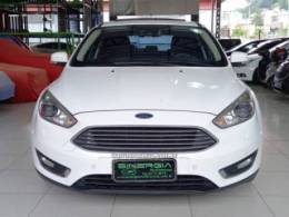 FORD - FOCUS - 2016/2016 - Branca - R$ 69.900,00