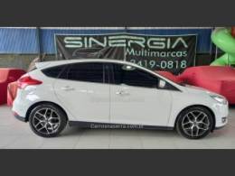 FORD - FOCUS - 2016/2016 - Branca - R$ 69.900,00