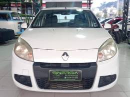 RENAULT - SANDERO - 2012/2012 - Branca - R$ 23.900,00