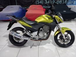 HONDA - CB 300R - 2012/2012 - Verde - R$ 11.900,00