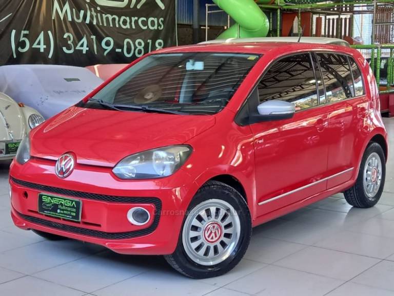 VOLKSWAGEN - UP - 2015/2015 - Vermelha - R$ 37.900,00