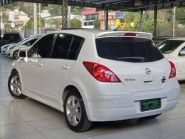 NISSAN - TIIDA - 2012/2012 - Branca - R$ 43.900,00