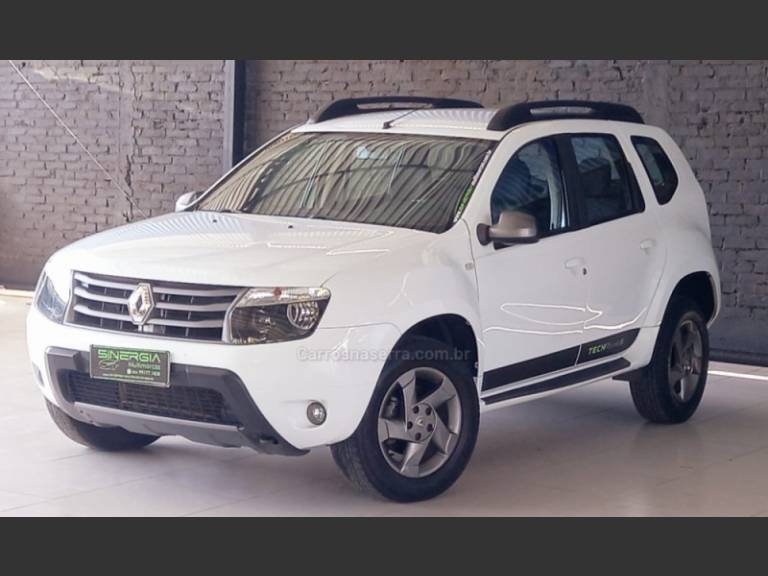 RENAULT - DUSTER - 2014/2015 - Branca - R$ 58.900,00