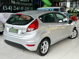 FORD - FIESTA - 2015/2015 - Prata - R$ 48.900,00