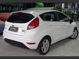 FORD - FIESTA - 2016/2016 - Branca - R$ 52.900,00