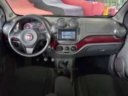 FIAT - PALIO - 2014/2014 - Branca - R$ 39.900,00