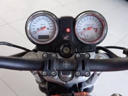 HONDA - CB 600F - 2007/2007 - Dourada - R$ 30.900,00