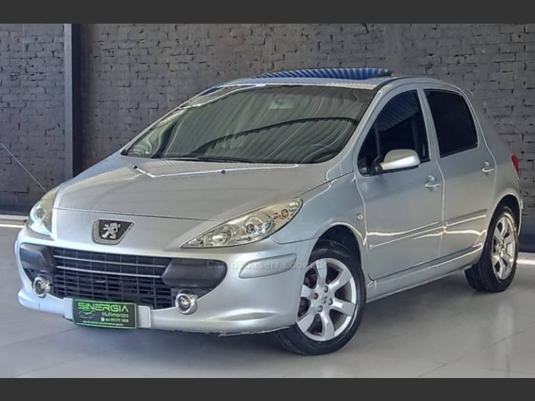 PEUGEOT - 307 - 2010/2009 - Prata - R$ 32.900,00