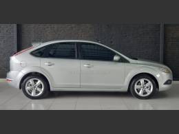 FORD - FOCUS - 2013/2013 - Prata - R$ 45.900,00