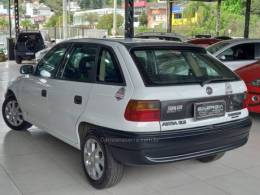 CHEVROLET - ASTRA - 1995/1995 - Branca - R$ 13.600,00