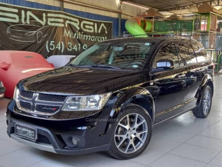 DODGE - JOURNEY - 2014/2014 - Preta - R$ 67.900,00