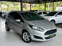 FORD - FIESTA - 2014/2014 - Prata - R$ 44.900,00