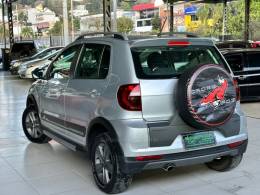 VOLKSWAGEN - CROSSFOX - 2012/2012 - Prata - R$ 42.900,00